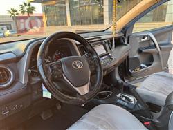 تۆیۆتا ڕاڤ 4